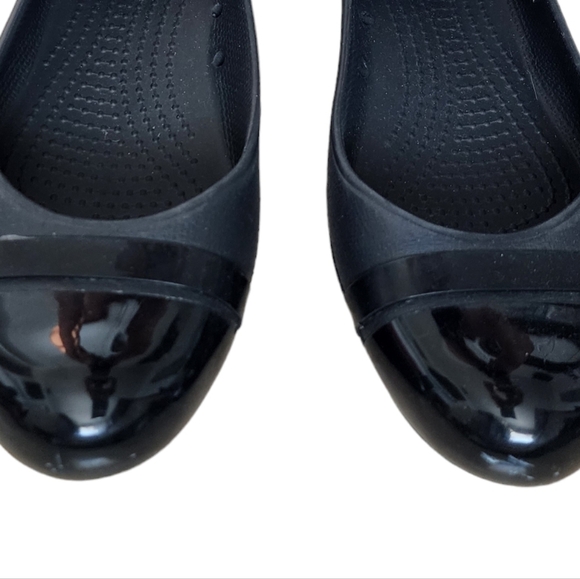 CROCS Womens Cap Toe Ballet Flats Black Comfort Slip On Lightweight Shoe Size 8. - Picture 6 of 8